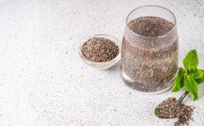 Stebuklinga chia sėklų nauda: kodėl chia sėklos gali pagerinti moterų sveikatą?