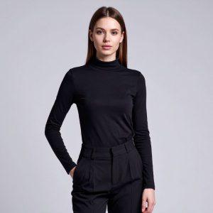 Stilistė įvardino drabužius, kurie niekada neišeis iš mados