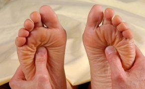 STOP skausmui – sužinokite apie šiuos pėdų taškus! Išbandykite tai dabar!