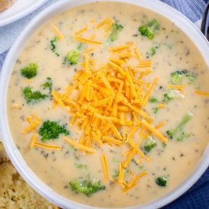 Sūrio sriuba, aromatas ir skonis sušildys net šalčiausią dieną