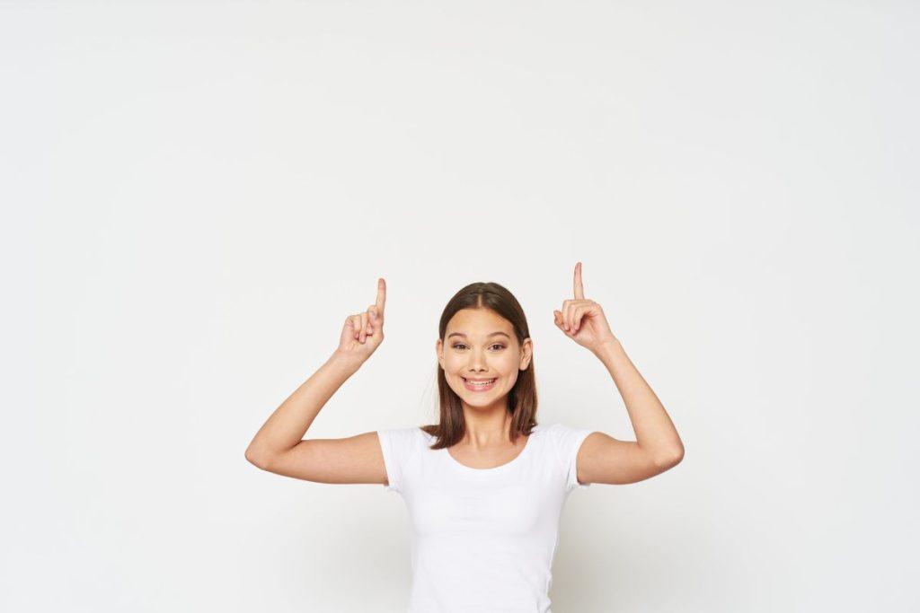 Sužinokite, kodėl reikia iškelti rankas bent 3 kartus per dieną. Geriausia rankų forma