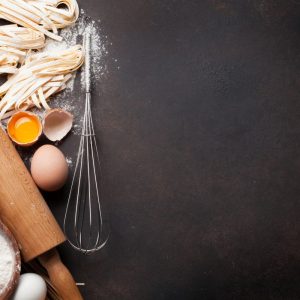 Sveikesnis kepimas namuose: šie paprasti ingredientų pakeitimai nustebins net smaližius