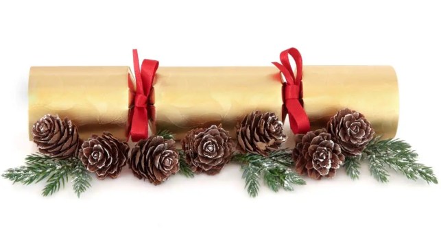 Kalėdinių krekerių gaminimas namuose