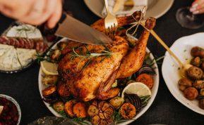 Tokiu būdu paruošta vištiena tobulai tiks bet kokiai progai! Nuostabaus skonio įdaras