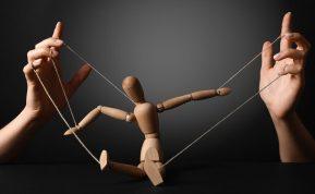 Trys Zodiako ženklai, kuriais labai lengva manipuliuoti