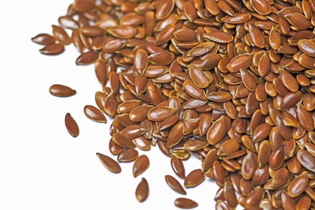 Valgote linų sėmenis, bet naudos nebėra? Šie ženklai išduoda, kad produktas nebevertingas. Linų sėmenų sugedimo požymiai