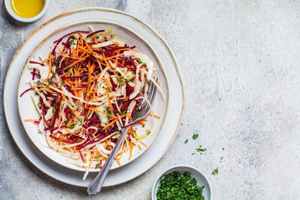 Valgykite vakarienei 3 dienas iš eilės - pusė žarnyno toksinų ištirps! Žarnyno valymo salotų receptas