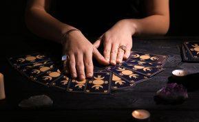 Vangos pranašystės 2026 metams: ateivių kontaktas, karas ir medicinos proveržiai – kas gąsdina labiausiai?