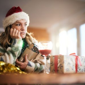 Vienatvė per Kalėdas ir Naujuosius metus: kaip atrasti savo prasmę ir nustoti tikėti visuomenės mitais