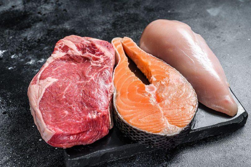 Vištiena ar lašiša: Kuri geresnė jūsų sveikatai ir mitybai?