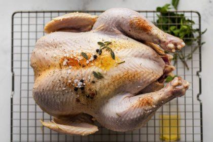 Vištiena su citrina orkaitėje: puikiai tiks ant šventinio stalo