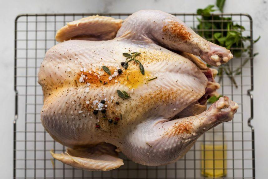 Vištiena su citrina orkaitėje: puikiai tiks ant šventinio stalo