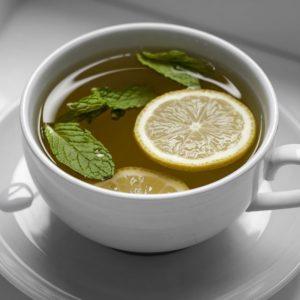 Žalioji arbata su citrina: kam ją naudinga gerti?