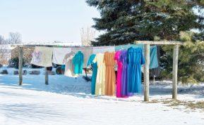 Žiemą mūsų močiutės skalbinius džiovindavo lauke. Jos puikiai žinojo to naudą!