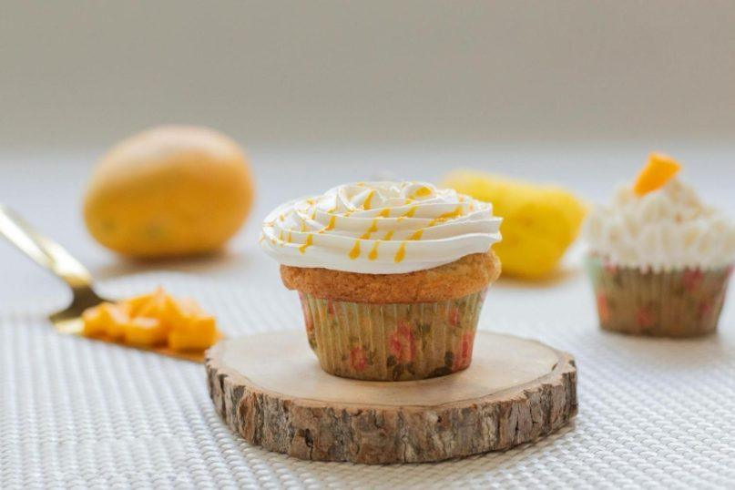 Citrininiai keksiukai su kremu
