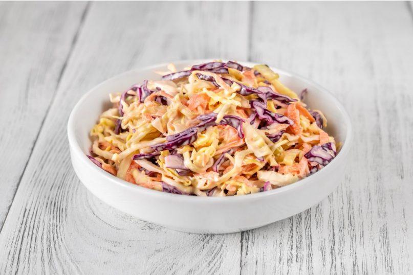 Naminės kopūstų salotos be majonezo