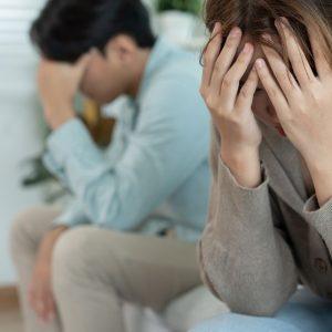 Ar neištikimybė visada reiškia santykių pabaigą? Sužinokite, kaip elgtis tinkamai po išdavystės