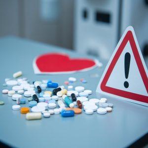 Diklofenakas gali padidinti širdies ligų riziką – mokslininkai įspėja apie pavojų