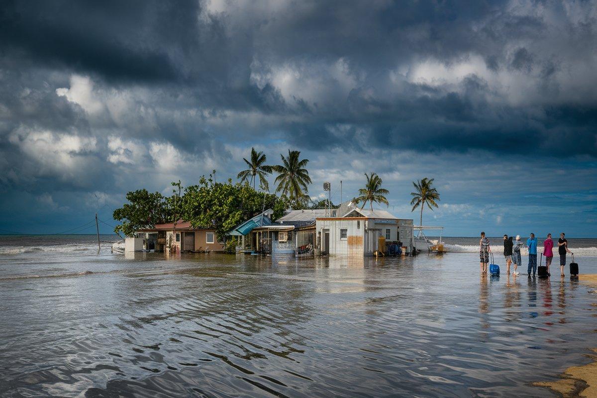 Klimato migrantai: kaip Tuvalu gyventojai pirmieji pasaulyje kraustosi iš skestančios salos