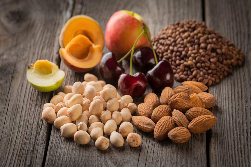 Vitaminas B17: natūralus būdas kovoti su vėžiu