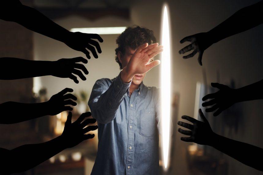 Energijos vampyrai: kaip atpažinti ir apsisaugoti nuo toksiškų žmonių