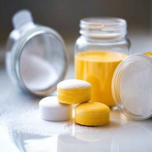 Naminės tualeto valymo tabletės iš sodos ir citrinos rūgšties