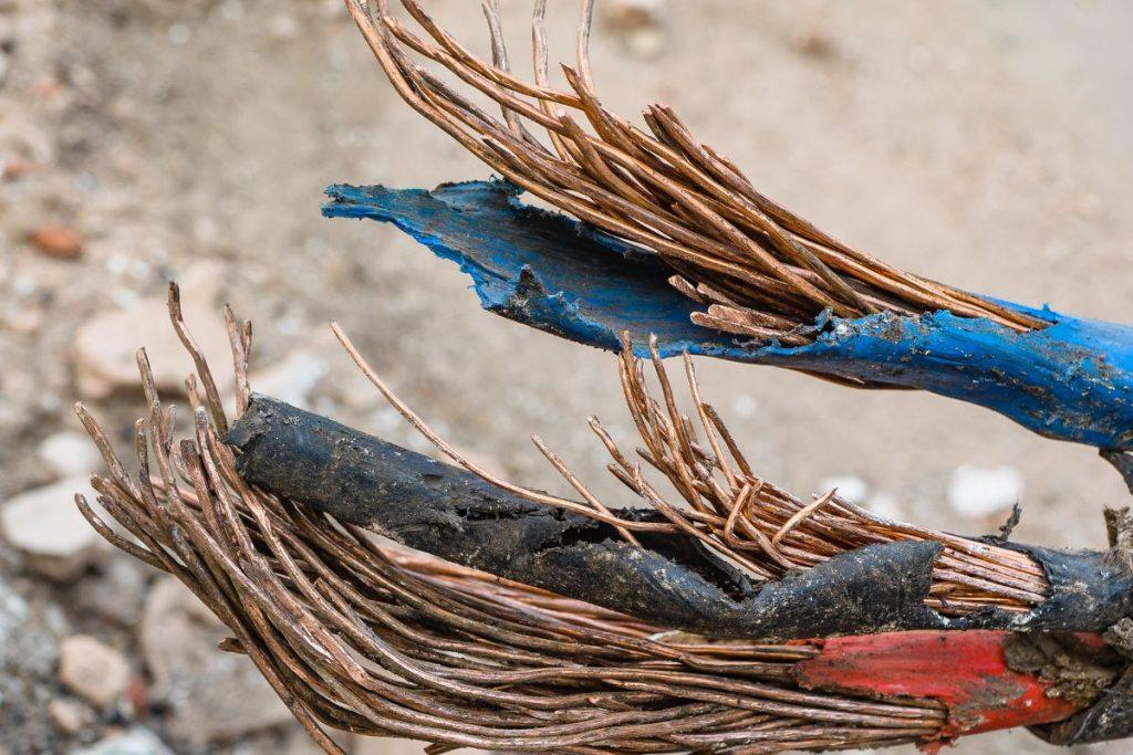 Baltijos jūros dugne - vėl nutrauktas kabelis: ar tai atsitiktinumas? Incidentas Baltijos jūroje