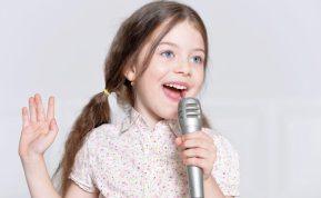 Dainuokite, net jei manote, jog neturite tam gebėjimų: mokslas paaiškina netikėtą naudą.