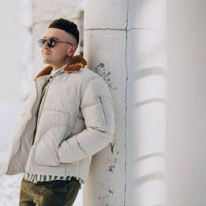 Kaip striukės spalva keičia bendrą įvaizdį?