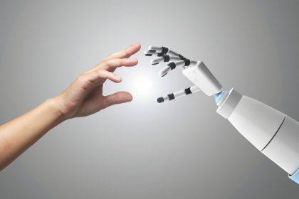 Mokslas 2050-aisiais: pasaulis, kuriame tyrimus atliks dirbtinis intelektas, o žmonija balansuos tarp proveržio ir krizės