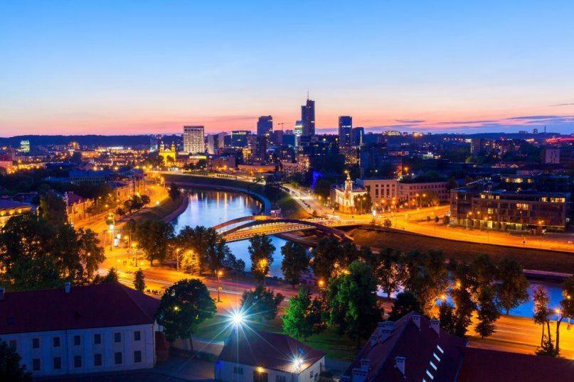 „Šviesos tarša tyliai griauna gamtą ir mūsų sveikatą”, teigia mokslininkai