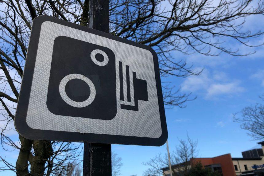 Paprastas būdas, padėsiatis sužinoti ar greičio matuoklis tikrai veikia