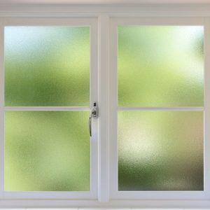 Puikus pageltusių langų rėmų valymo būdas: tiesiog sumaišykite su vandeniu ir tepkite !