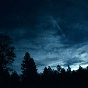 Sausį pakelkite akis į dangų: laukia daug nuostabių reginių. Dangaus reiškiniai sausį