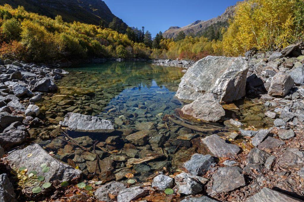 Šis Rusijos ežeras tikras pavojus gyvybei: prie jo net stovėti yra mirtina. Ežeras užterštas branduolinėmis atliekomis