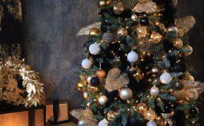 Šokiruojanti tiesa: kada iš tikrųjų reikia puošti Kalėdų eglę ir ką apie tai sako tradicijos?