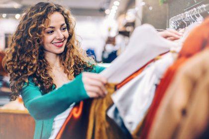 Stilistė papasakojo, kaip nustatyti, ar drabužis yra kokybiškas