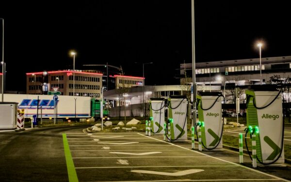 Ką verta žinoti apie naudotą elektromobilį: patikimumas, baterija, rida ir paslėptos išlaidos