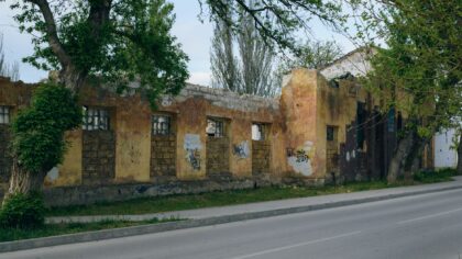 Miestai, kuriuos ištrynė laikas: kaip apleistos gyvenvietės pasakoja apie civilizacijų trapumą
